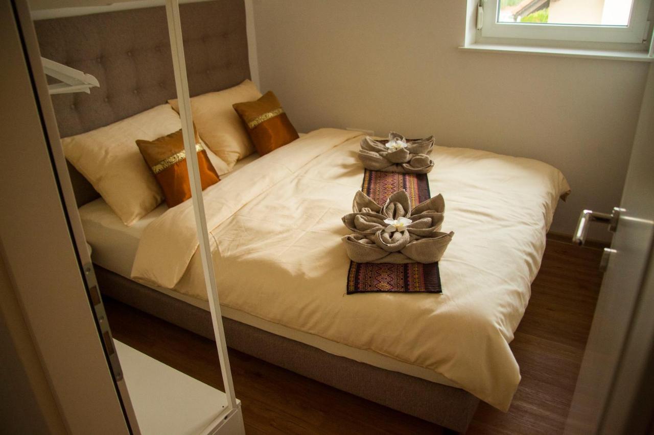 Apartment - & Free Parking, Center